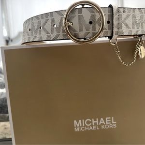 MiCHAEL KORS Monogram Belt S